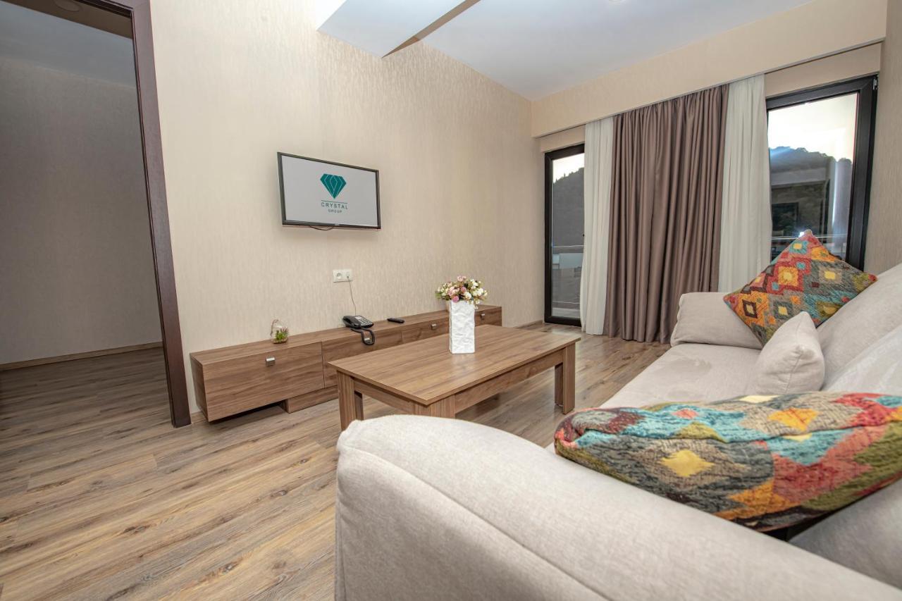 Crystal Resort Bakuriani Bagian luar foto